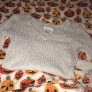 White American Eagle sweater👻